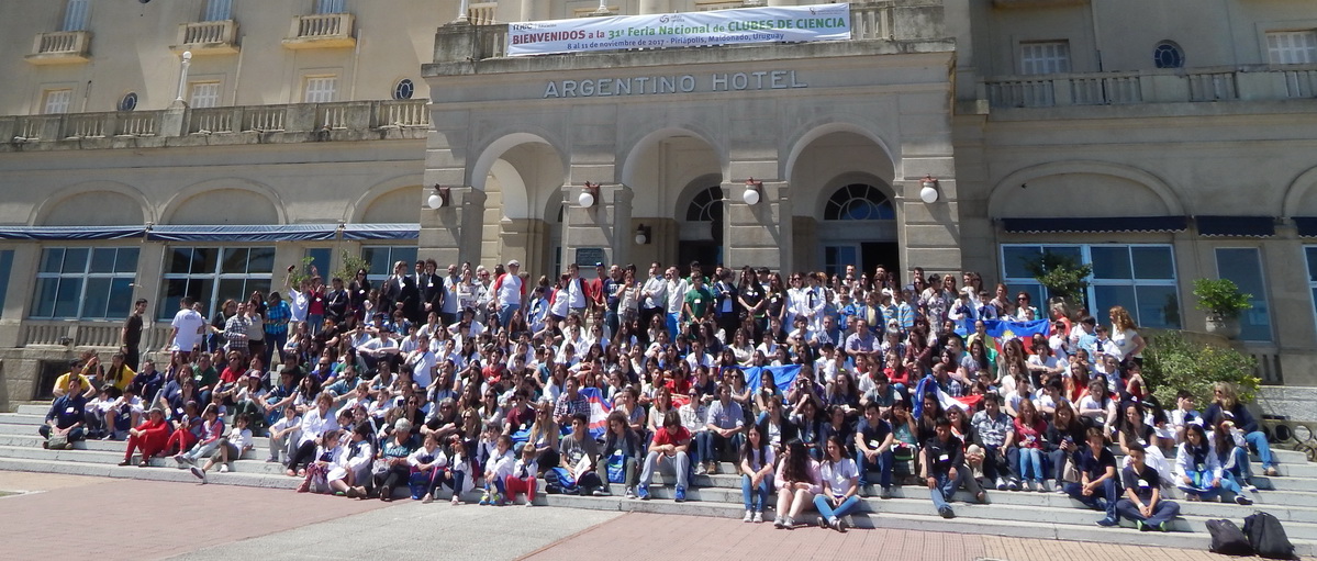 Feria Nacional Clubes de ciencia 